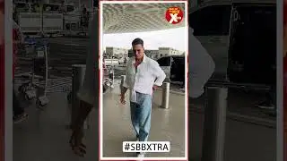 Khiladi Kumar gets clicked at the Mumbai airport in a dapper look | SBB Xtra Shorts