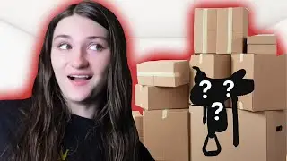 UNBOXING 5 SADDLES!