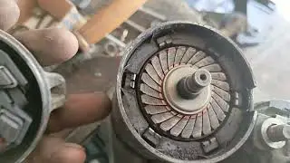 Pontiac Vibe не заводится.