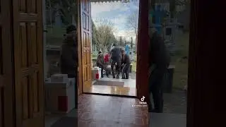 Камін в церкві