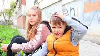 Flori DOAR de 8 MARTIE?/ PREȚUIȚI MĂMICILE  în FIECARE zi