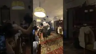 Амиго посетил День рождения в Казачий курень @kazachiy_kuren_rostov Подарил букет цветов и станцевал
