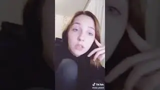 Тэхён крутит плечиками в красных подтяжках/бтс/BTS/арми