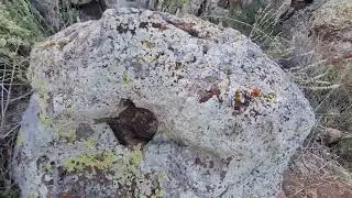 Hazine Bulma Anı Kaya Mezarı