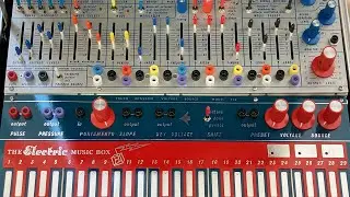 Buchla Easel