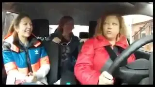 Девушки за рулем опустили мента думая что он парк