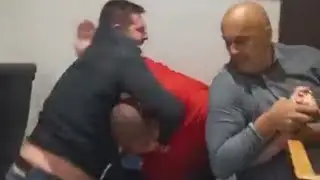 VUČIĆ NAREDIO NAPAD NA ODBORNIKE U KRALJEVU !!!