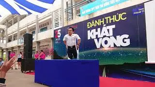 Diễn giả Nguyễn Sơn Lâm và ca sĩ Hà Chương - Đánh thức khát vọng (phần 1)