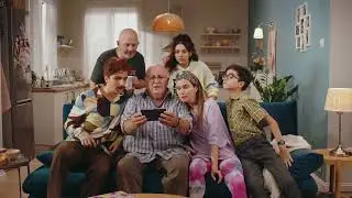 eMAG prezintă familia Căutărescu - un show la mare căutare, pe micile și foarte micile ecrane!
