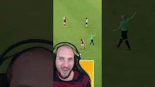 Carlos Scores From the Halfway Line on eFootball