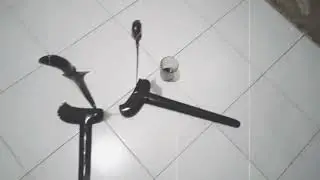 SEPASANG KERIS PUSAKA BISA BERDIRI