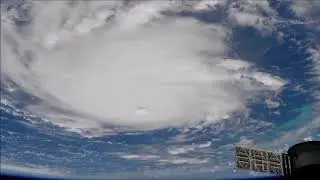 NASA - ISS captura imagens do furacão Dorian na categoria 4 em 31/08/2019