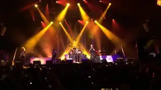 Korn - Falling Away From Me - Mexico City 2016