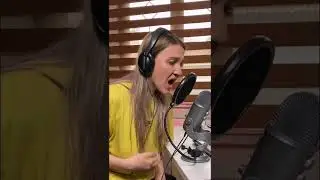 Пою под фонограмму! Или нет?