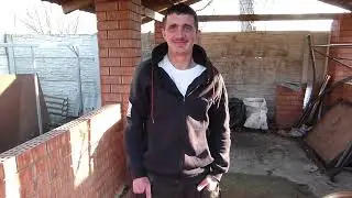 В третє повернувся на пасіку бо ... Повернення блудного працівника на початку сезону.