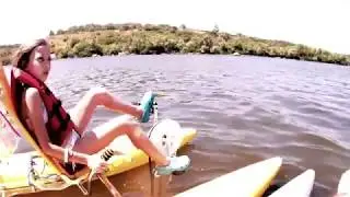 Прогулка на водном велосипеде