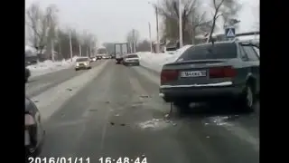 Подборка  ДТП и ЖЁСТКИХ АВАРИЙ  на видеорегистратор январь 2016 !!!