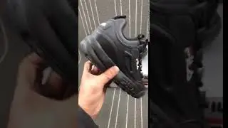 Flipashop| Fila Disruptor (black)