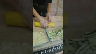 ОБМАН БОЛЕЕ ЧЕМ НА СТО ГРАММОВ! Как готовят шаурму в Habibi-food