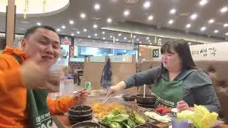 Корея.Выходной.Ужин в Кимхе.Кушаем мясо.Работа в Корее