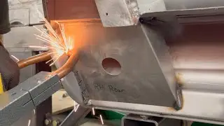 Jaguar E-Type - 1967 Vintage Racing Crash Repair - Part 7 - The Hidden Subframe