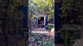 Reestablishing a homestead. 1st thing is to get a safe space for the chickens! #homesteading