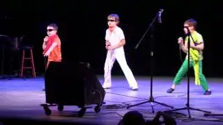 КОНИ В ЯБЛОКАХ