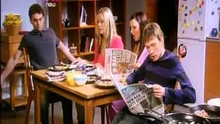 Touch Me, I'm Karen Taylor   S02E03