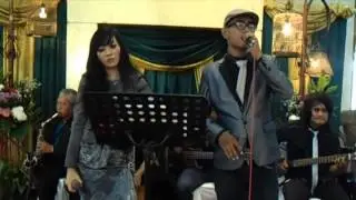 akustik adlens 6 - love will keep us a live