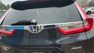 Cheikh, check out this nicely loaded, well accessorized CR-V!