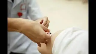 Nếu mũi 1 tiêm vaccine Sinopharm, Pfizer, Moderna thì mũi 2 phải cùng loại