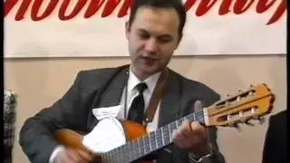 Поет Ю Г  Кузнецов