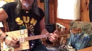 Born to be wild Steppenwolf John Kay lesson for your 3 string Cigar Box Guitar