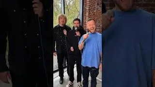 Фальцет или высокий голос?