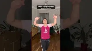 THAT CHILD SHOWING OFF HER SKILLS - bárbara coura 
