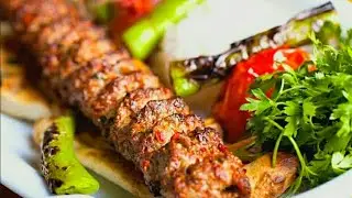 Asyex Boss Q! Diajarin Paman Buat Sate Lilit Khas Turki Adana Kebab