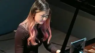 Vicky Chow performs 'Mammal' (2016) by Fjóla Evans