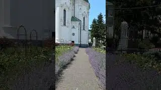У київських монастирях