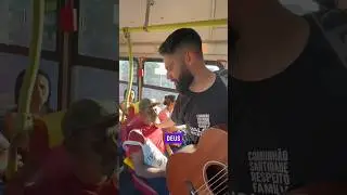 Cantando no busão, Deus salvou 4 vidas. #evangelho #evangelismo #musicagospel