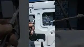 Замена сломанной ручки двери на Ниве #car #auto #custom #reels #automobile #vlog #shorts #niva #4x4