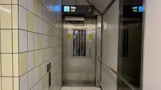 KONE Aufzug ohne Innentüre am Hauptbahnhof Stockholm