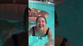 Аня Покров гимнастка? 😂😂😂