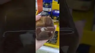 в ОАЭ  мёд манука продаётся в аптеке