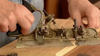How to Use a Combination Plane for Woodworking