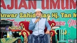 PENGAJIAN KH ANWAR ZAHID 