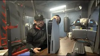 $750 Sony PS5 Disk Version