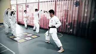 AGE UKE GYAKU ZUKI | JKA