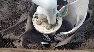 Water Well - Submersible Pump - Broken Casing Again!