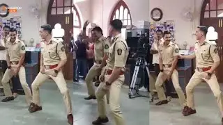 Akshay Kumar & Ranveer Singh Performing Their 'Aila Re Aillaa Step | Akshay & Ranveer Dance 