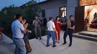 Раккоса уйинини куринг
